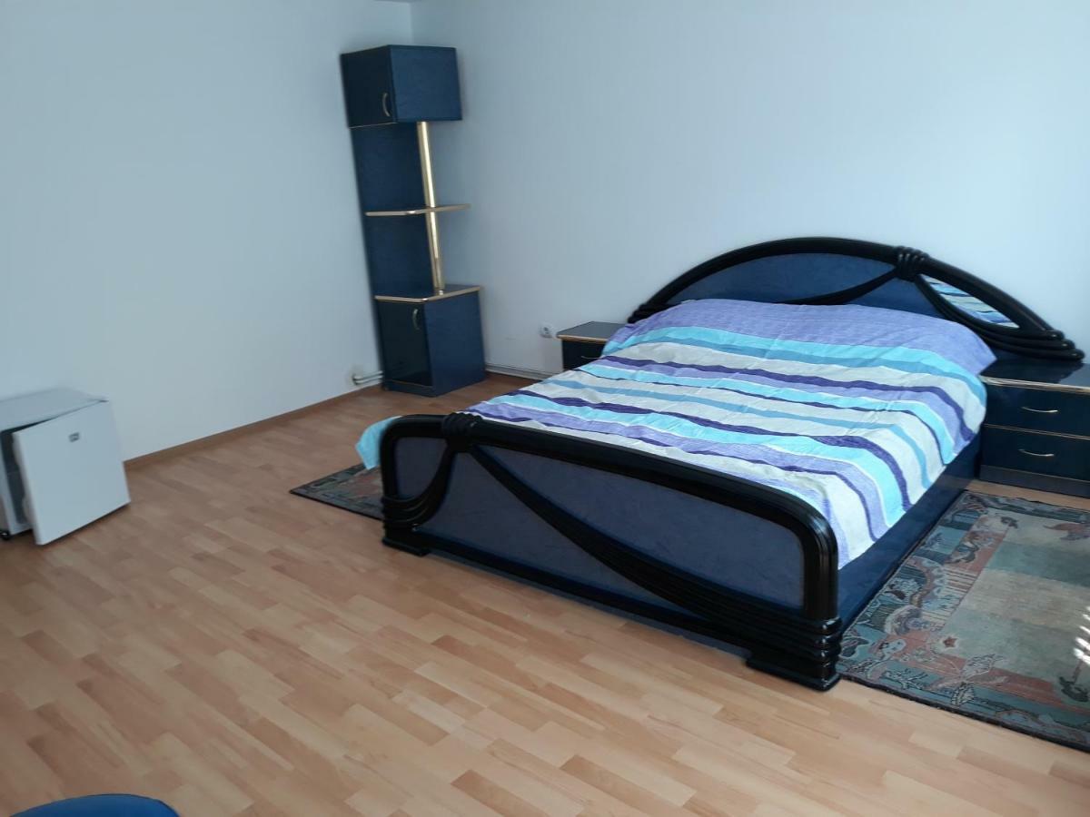 Casa Centrala Azuga Zewnętrze zdjęcie